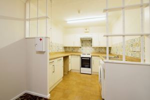 KITCHEN- click for photo gallery